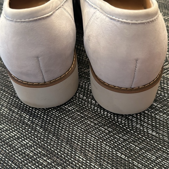 Vionic Oxfords/loafers - Picture 4 of 7